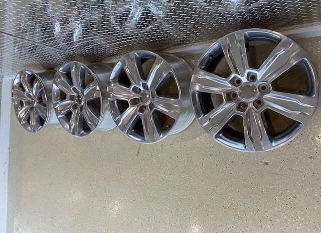 2020 Aluminum 20X8 Rims full